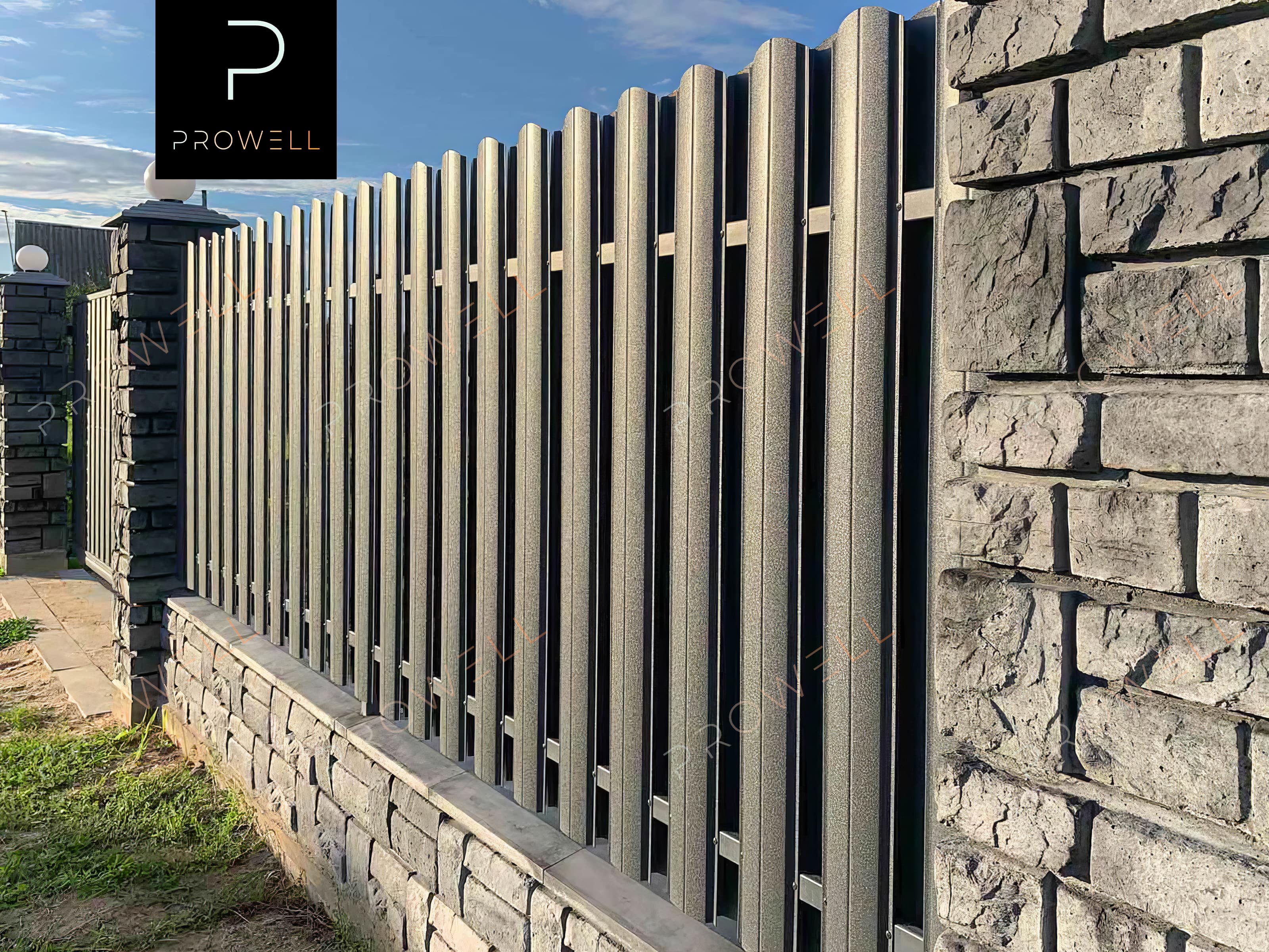 Ораждение из блоков «Античный камень» цвет «Графит»